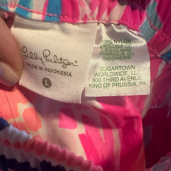 Lily Pulitzer run around shorts size M - Picture 9 of 11